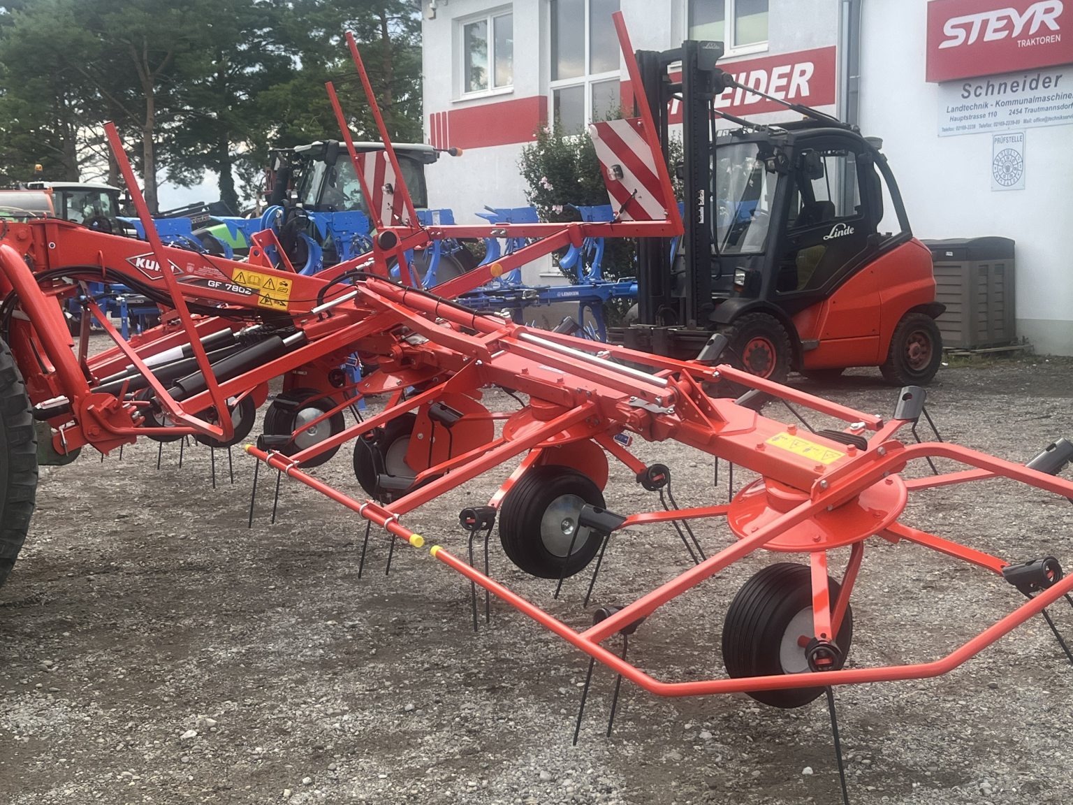 KUHN GF 7802